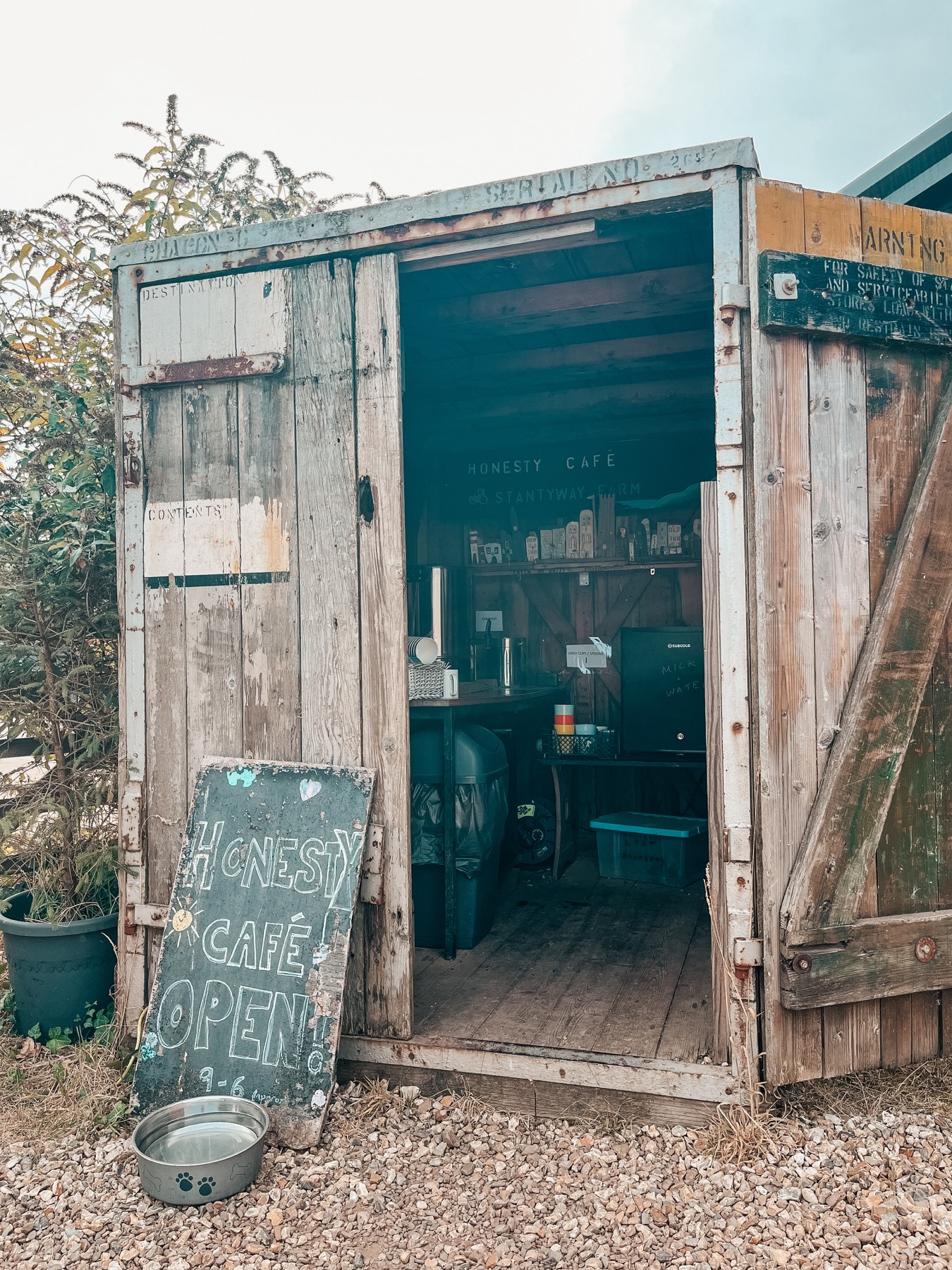 The honesty café at Stantyway Farm, with a water bowl for dogs outside