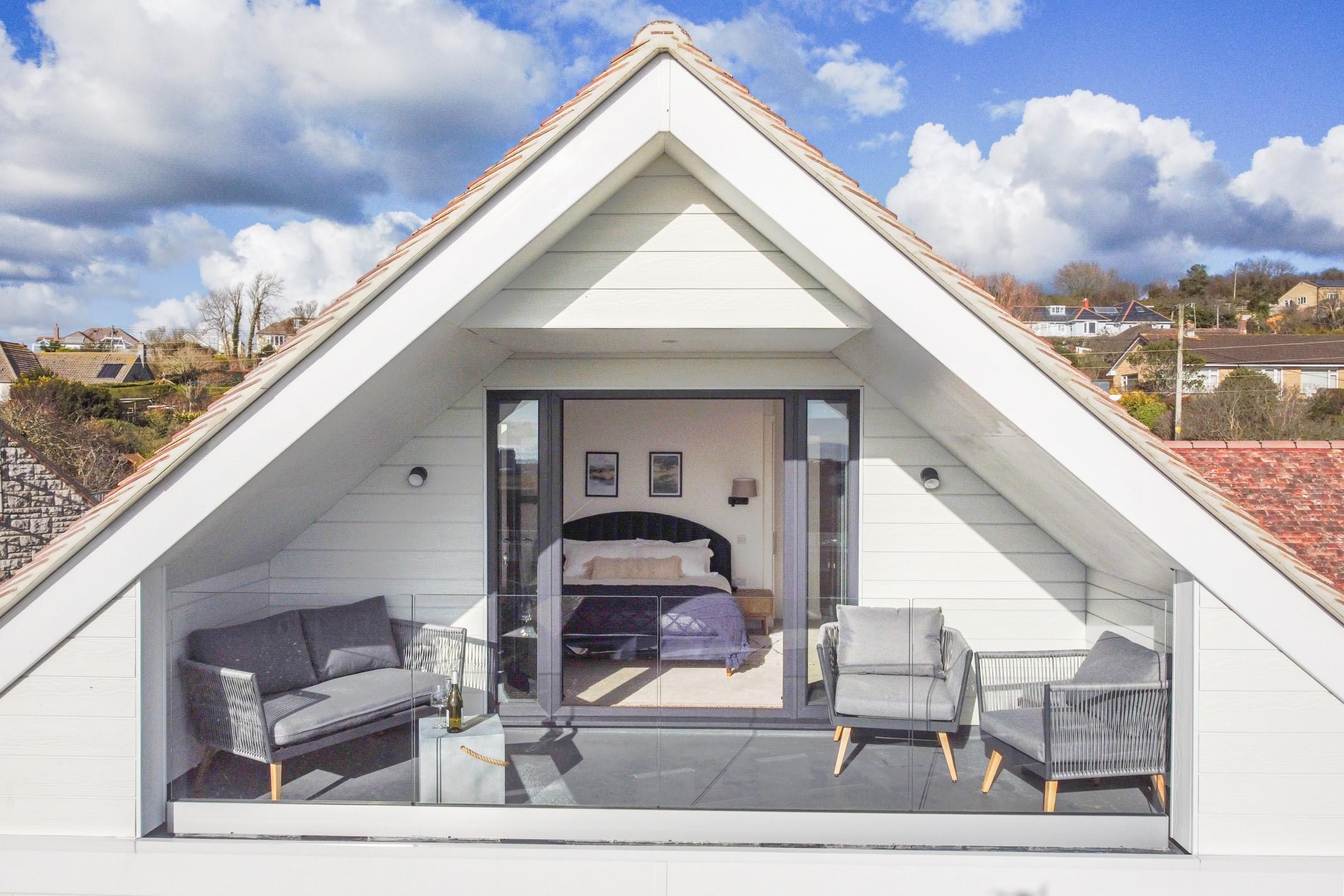 The Bridport House — jurassic view house balcony