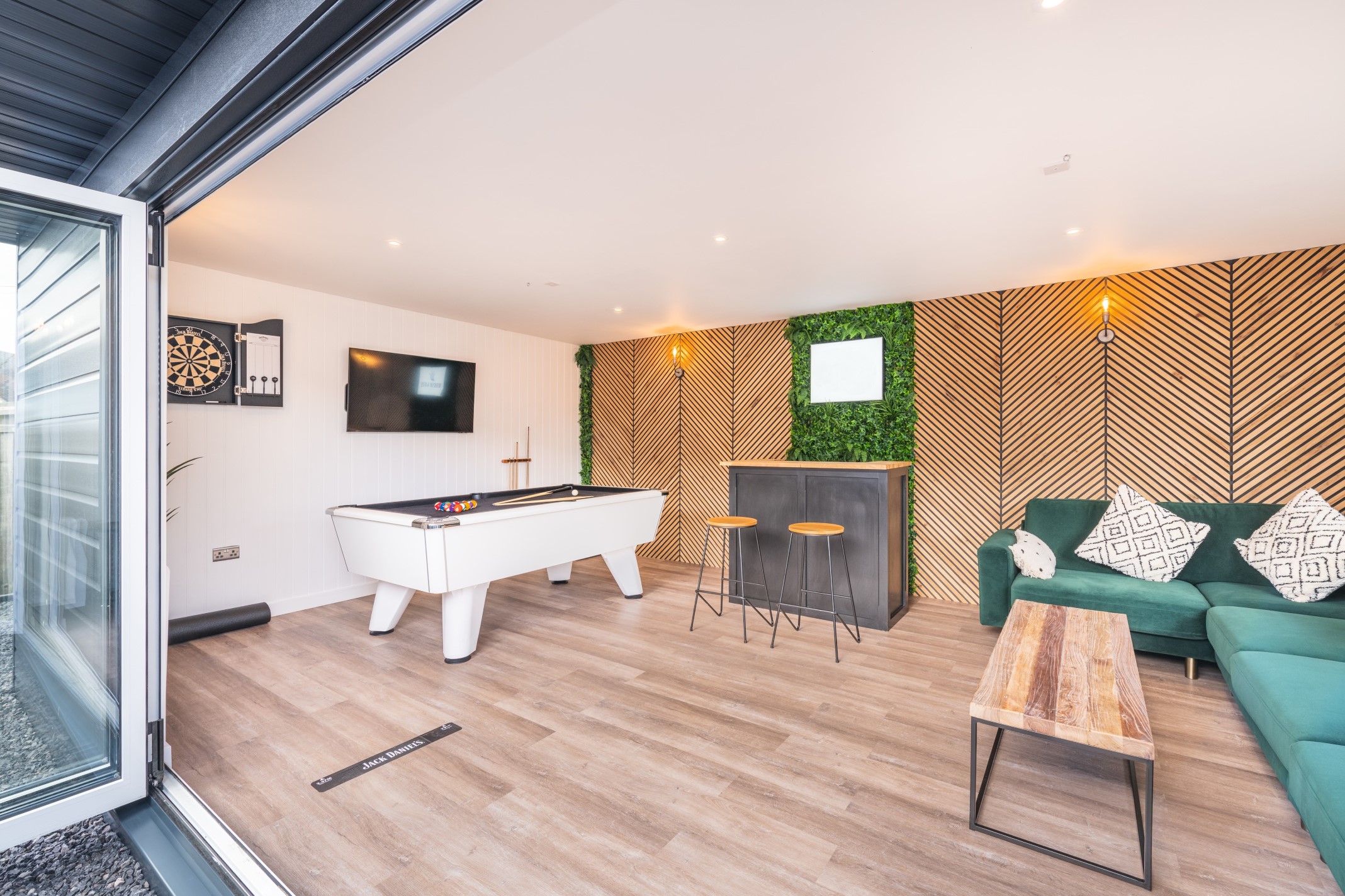 The Bridport House — jurassic view house games