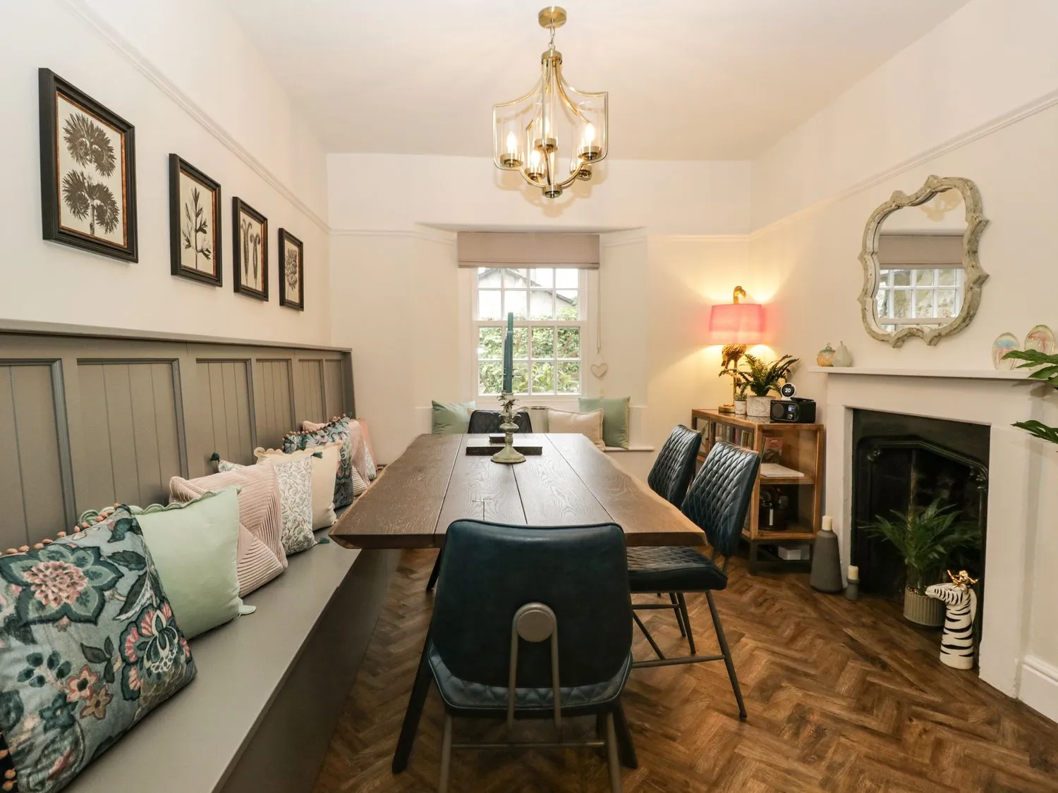 The Cartmel Cottage — dining room