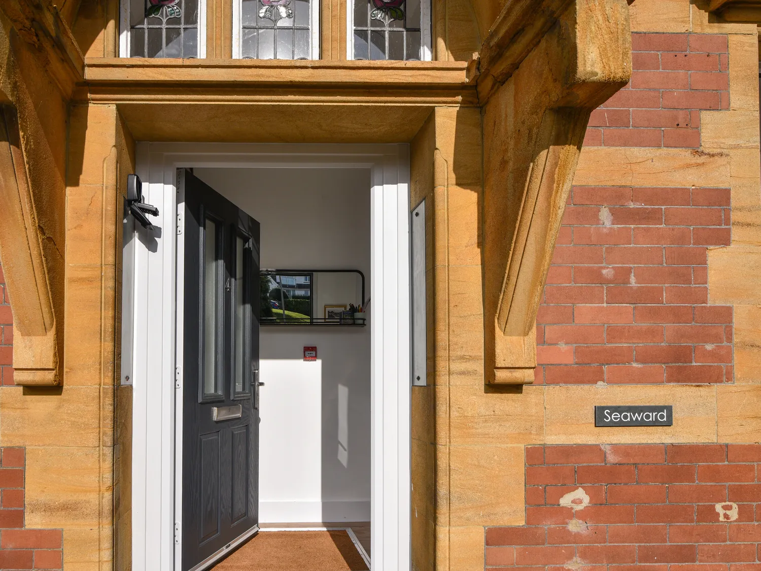 The Lyme Regis Apartment — seaward entrance lyme regis