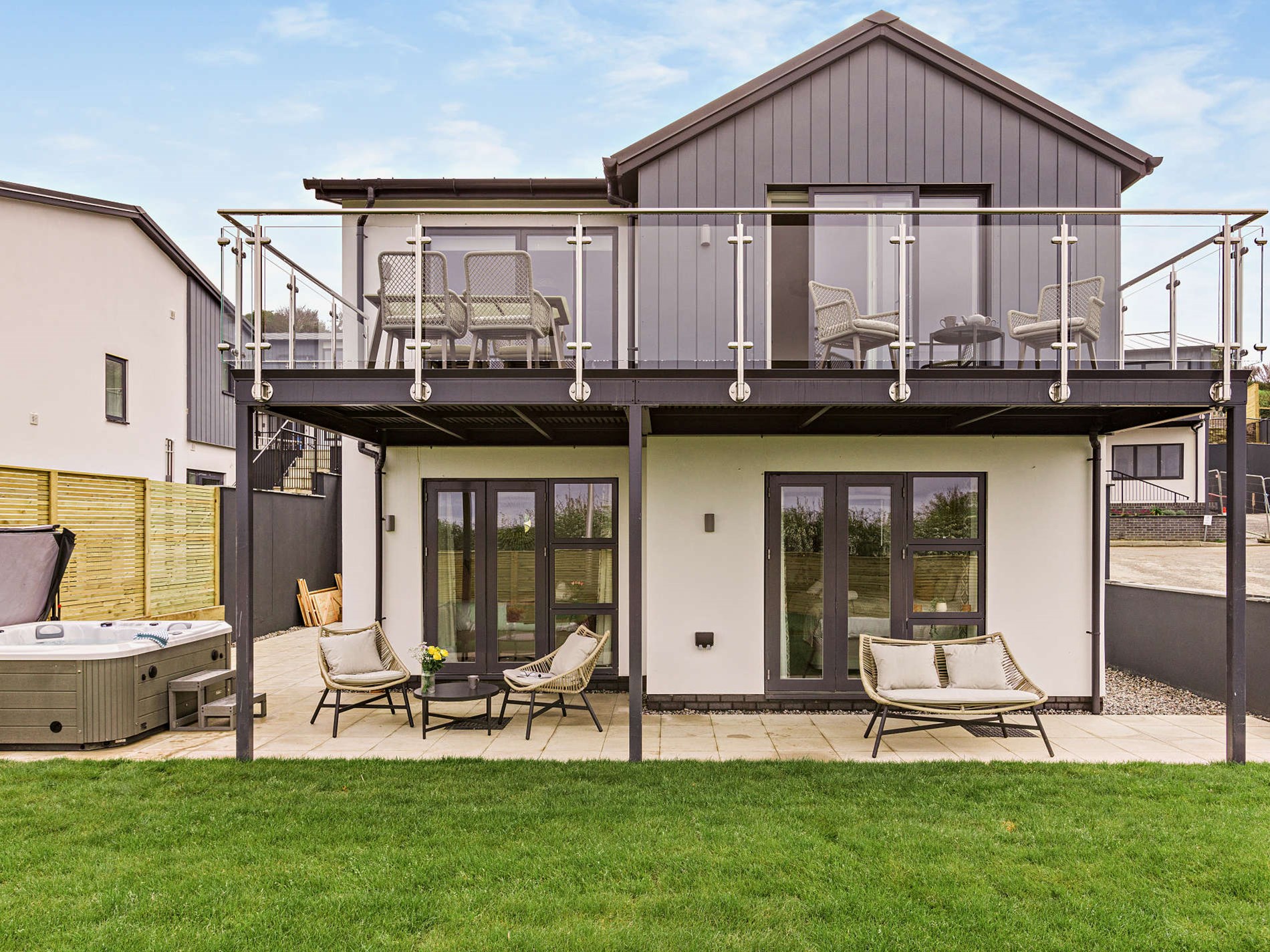 The Appledore Garden House dog-friendly coastal house exterior, Appledore Devon