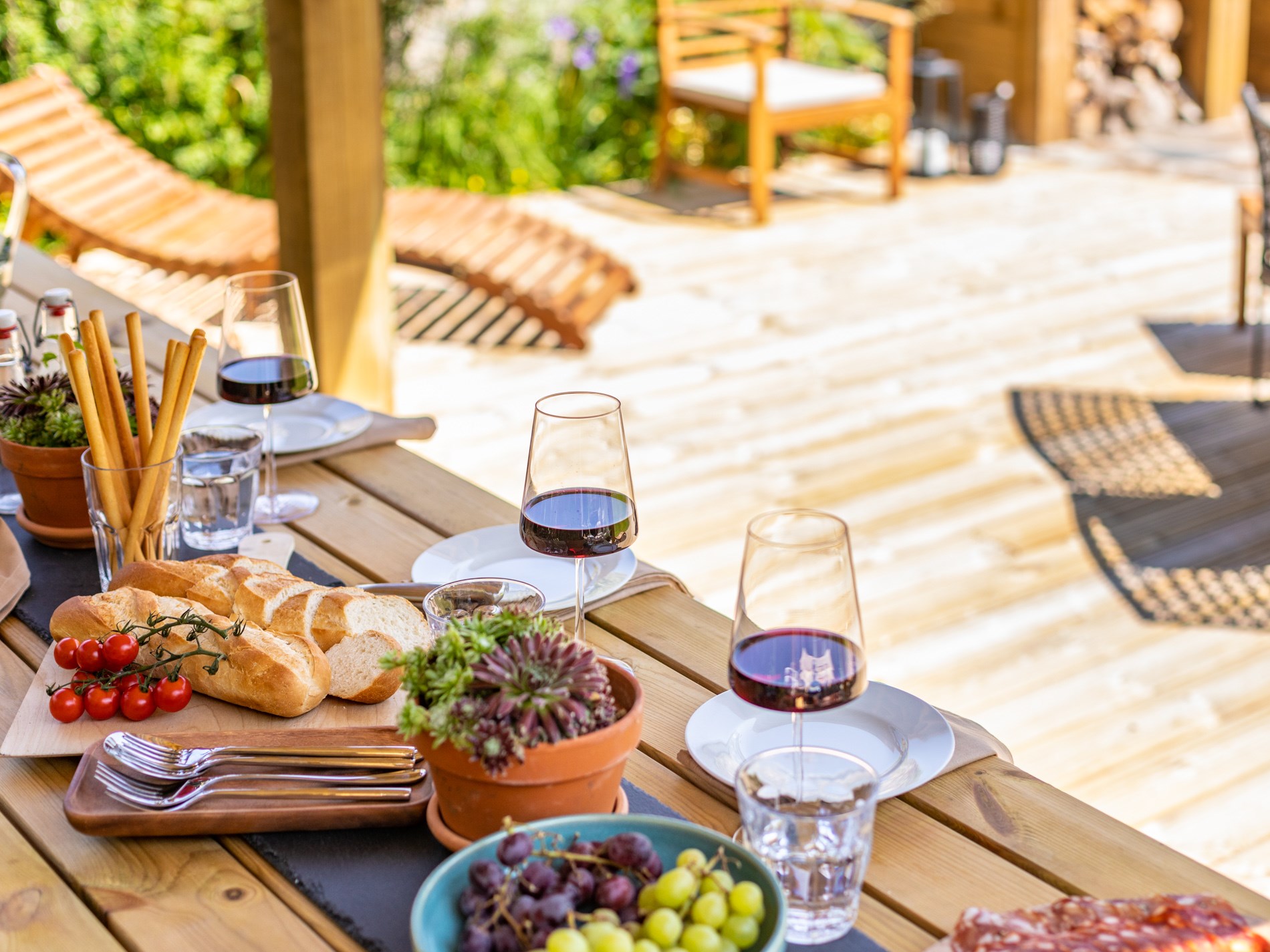 Year-round alfresco dining at The Bude House, Bude Cornwall