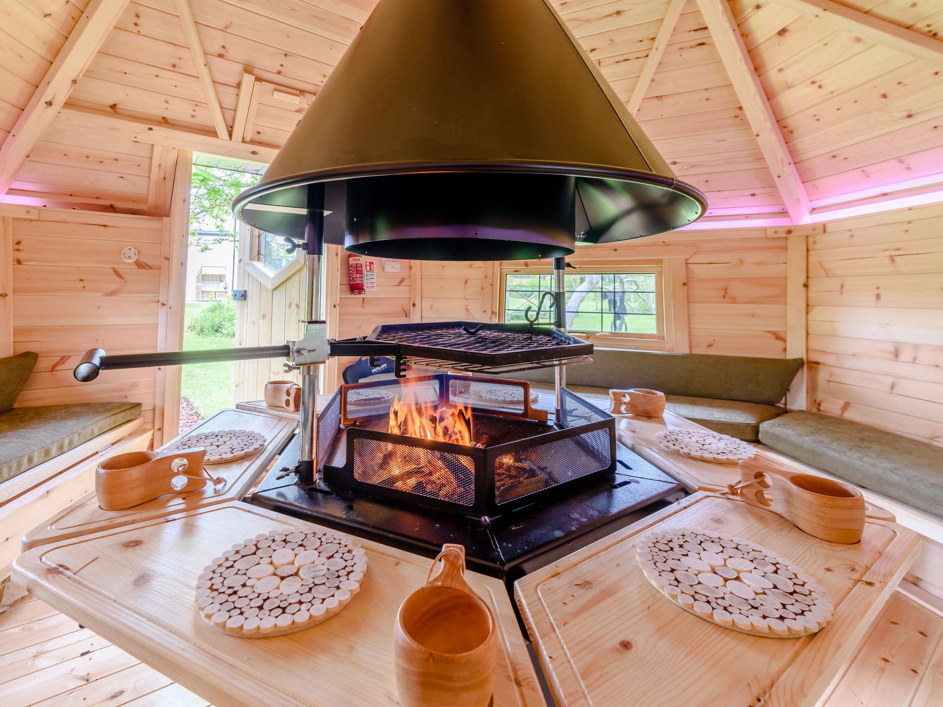 Inside the cabin at The Bude House, Bude Cornwall